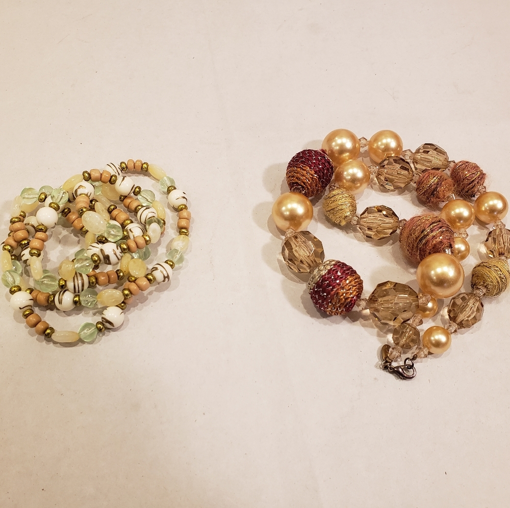 🍓 3/$20 Neutral Color Fashion Necklaces Express